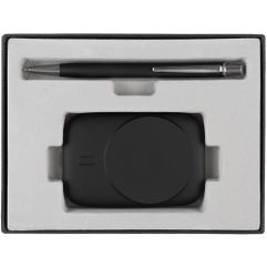 Компактный аккумулятор с функцией беспроводной зарядки и магнитной фиксацией и металлическая ручка с матовым корпусом и хромированными деталями...