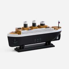 Отличительная черта модели Steam Stream — дизайн в виде парохода. Благодаря оптическому эффекту влага вырывается из труб на палубе, словно дым....