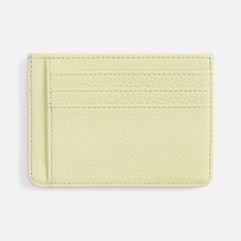 Коллекция личных аксессуаров Unison — идеальный деловой аккомпанемент на каждый день. Это лаконичные и функциональные изделия из натуральной кожи с...