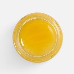 Мед Colmena собран в предгорьях Алтая, где сохранились редкие медоносные растения. Он объединяет насыщенный вкус и целебные свойства: благодаря...