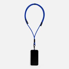 Кабель-ланьярд energyFlex помогает не только удобно закрепить на нем смартфон в чехле, но и не остаться без провода в самый неподходящий момент....