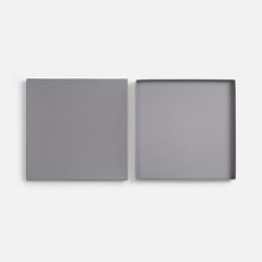 Коробка из переплетного картона, кашированного гладкой дизайнерской бумагой Malmero.