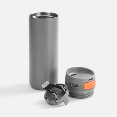 Специально спроектированная конструкция термостакана Andor со съемной кнопкой и отверстием для подвеса на крышке открывает простор для различных...