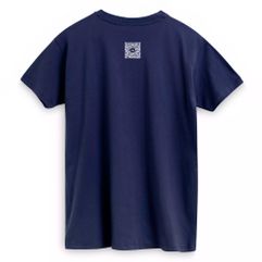 Мягкая, удобная плотная футболка с воротником, защищенным от деформации. Отлично держит форму. Без боковых швов.