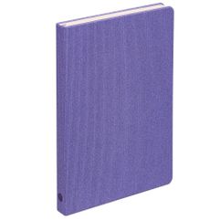 Ежедневник с твердой обложкой, выполнен из материала на синтетической основе с фактурой вельвета, дополнен ляссе фиолетового цвета. Блок:...