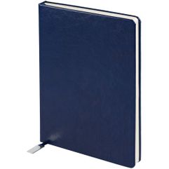 Ежедневник с твердой обложкой, выполнен из материала Nebraska, синий НН, дополнен ляссе в цвет обложки с металлической шильдой.<br/>Блок 986:Кол-во...