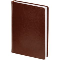 Ежедневник с твердой обложкой без поролона, выполнен из материала Nebraska, коричневый RR, дополнен ляссе и капталом в цвет обложки.Блок 912:...