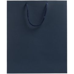 Пакет из гладкого дизайнерского картона Magic Fabric 120 г/м². Выдерживает вес до 1,5 кг.