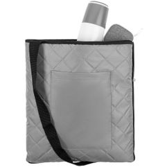 Устроить вылазку на пикник после работы или прямо в обеденный перерыв? Легко! Положите фрукты или сэндвичи прямо в «сумку», а потом легким движением...