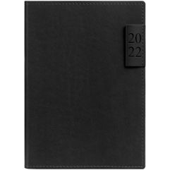 Ежедневник датированный на 2022 год. Ежедневник с гибкой обложкой, выполнен из сдвоенного материала Latte, черный АА, дополнен ляссе и капталом в цвет...