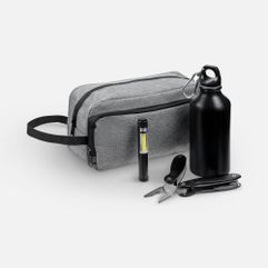 Компактный набор, который пригодится дома, на даче и в автомобиле.