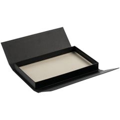 Коробка из переплетного картона 1,75 мм, кашированного бумагой дизайнерской бумагой Efalin, с двумя створками на магните.