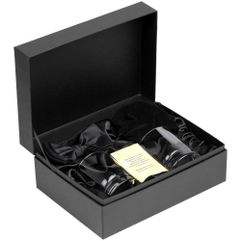 Известная сказка на новый лад. «Премудрый вискарь» не прячется от сложностей, напротив — первым рвется в бой! Потому что знает: Фортуна любит смелых,...