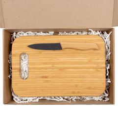 Настоящему мастеру для создания кулинарного шедевра требуются только основные  приспособления: качественный острый нож и надежная разделочная доска....