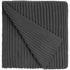 Плотность пледа 445 г/м². Поставляется в пакете с липким краем.