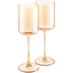 Словно частичка солнца притаилась в бокалах для вина Golden Days! Золотистые красочные переливы создают гипнотический эффект и притягивают взгляды.  ...