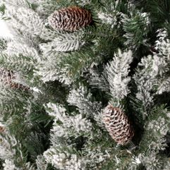 «Очень красивый у елки наряд!» — эти самые новогодние слова точно про заснеженную элегантную елочку Snegga, вдобавок украшенную симпатичными шишками....