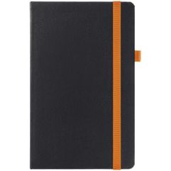 Ежедневник с твердой обложкой, выполнен из материала Waltz, черный АА, дополнен оранжевой резинкой и ляссе. Блок 955, без календарной сетки и...
