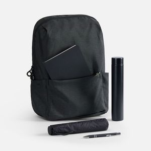 Urban Trek — надежный спутник в любом приключении! Этот набор создан для тех, кто ценит легкость, надежность и функциональность в каждой детали....