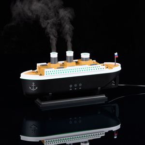 Отличительная черта модели Steam Stream — дизайн в виде парохода. Благодаря оптическому эффекту влага вырывается из труб на палубе, словно дым....