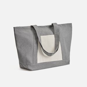 Шопер Shophop — практичное и стильное решение на каждый день. Эта многофункциональная холщовая сумка выдерживает нагрузку до 12 кг, что делает ее...