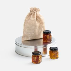 Благодаря набору Honey Taster можно устроить настоящую медовую дегустацию прямо у себя дома — и каждый найдет лакомство по душе.