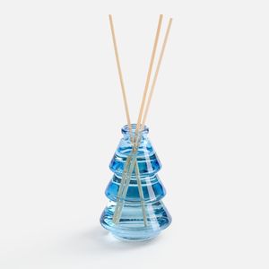 Елок много не бывает, а новогодние ароматы не исчерпываются мандаринками! Подарить главную героиню торжества в оригинальном мини-исполнении и...