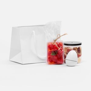 Набор Cream Berry — это маленькое удовольствие со вкусом счастья. Идеально для поднятия настроения!