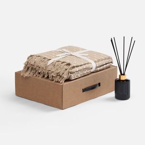 Уют, который ощущается каждой клеточкой тела. Набор Aliento — это мягкий плед и диффузор с гармоничным ароматом, созданные для того, чтобы забыть о...