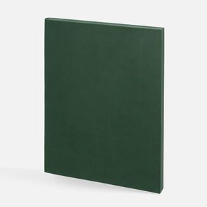 Ежедневник с гибкой обложкой, выполнен из материала Firenze с покрытием софт-тач, дополнен ляссе в цвет обложки. Блок недатированный, без календарной...