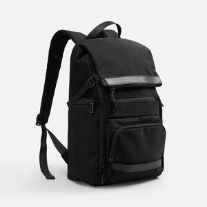 Рюкзак decaPolis — это продуманное сочетание практичности и инновационных решений для тех, кто ценит организованность и комфорт в повседневной жизни и...