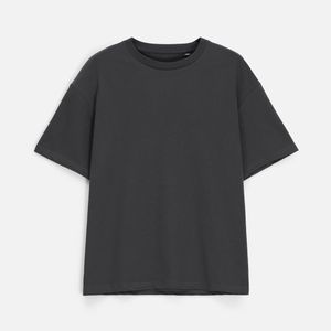 Футболка унисекс Durington свободного кроя с круглым вырезом. Выполнена из смеси хлопка и полиэстера. Благодаря повышенной плотности отлично держит...