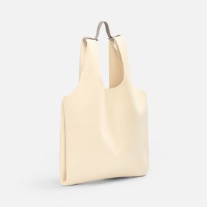 Сумка-мешок из плотного трикотажа Aperto — это не просто сумка, а стильный спутник в бешеном ритме города. Практичность, легкость и универсальность в...