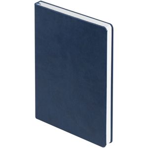 Ежедневник с твердой обложкой, выполнен из материала Brand, синий НН, дополнен ляссе в цвет обложки.<br/>Блок 985:Кол-во страниц — 256;Бумага — белая,...