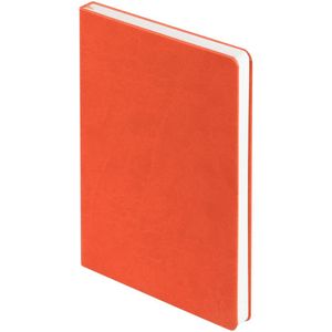 Ежедневник с твердой обложкой, выполнен из материала Brand, оранжевый ОО, дополнен ляссе в цвет обложки.<br/>Блок 985:Кол-во страниц — 256;Бумага —...
