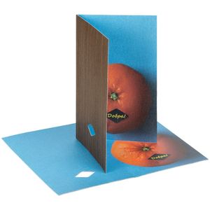 Как яркие краски фруктов прячутся под крышкой коробки, так и эта открытка до поры скрывает свою праздничную сущность — можно лишь подсмотреть в...