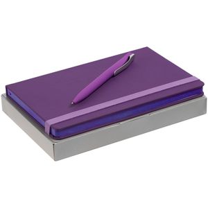 В набор входят:   блокнот Shall; ручка шариковая Pin Soft Touch.  Набор упакован в коробку Flacky Slim.    