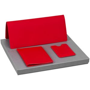 В набор входит:  чехол для карточки Dorset, красный обложка для паспорта Dorset, красная дорожный органайзер Dorset, красный  Набор упакован в...