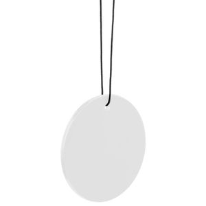 Круглая пластинка из ароматизированного пластика на подвесе-резинке. Упакован в индивидуальный пакет с липким краем. Аромат чистоты и свежести с...