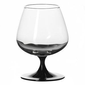 Прозрачная чаша и черная ножка — очень стильное сочетание. Особенно, если в бокал налит янтарный благородный напиток. Бокал удобно ложится в ладонь, и...