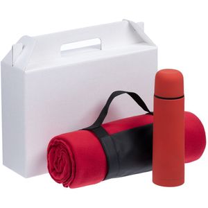 Мягкий плед и яркий термос, которые пригодятся и на летней полянке, и в прохладном офисе: осталось только назначить место встречи.