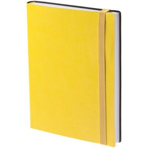 Ежедневник с гибкой обложкой выполнен из материала Latte, желтый КК, и дополнен резинкой шириной 1 см, капталом и ляссе желтого цвета. <br/>Блок...
