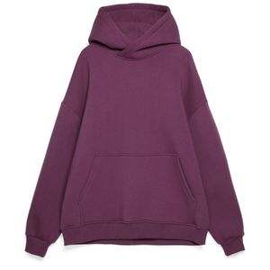 В худи Kulonga Oversize форма и содержание, стиль и практичность находятся в идеальном балансе: трендовый расслабленный оверсайз нашел свое воплощение...