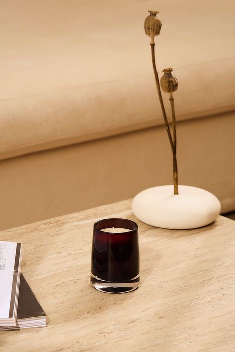 Ароматическая свеча Fragnola, грейпфрут и ветивер, бордовая