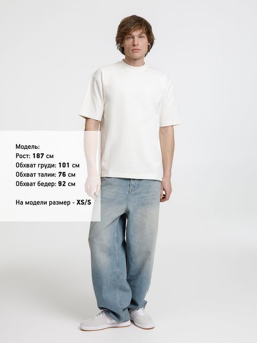 Футболка оверсайз унисекс Sideline, молочно-белая