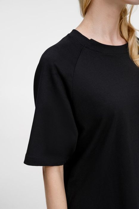 Футболка оверсайз унисекс Avenu, черная