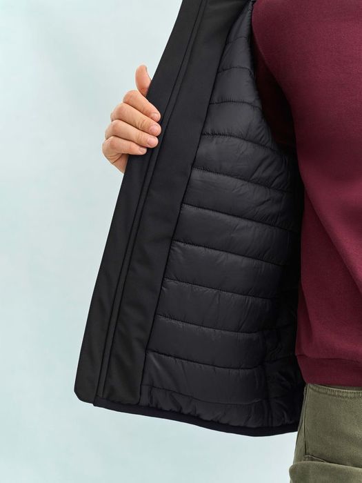 Жилет софтшелл унисекс Falcon BW, красный