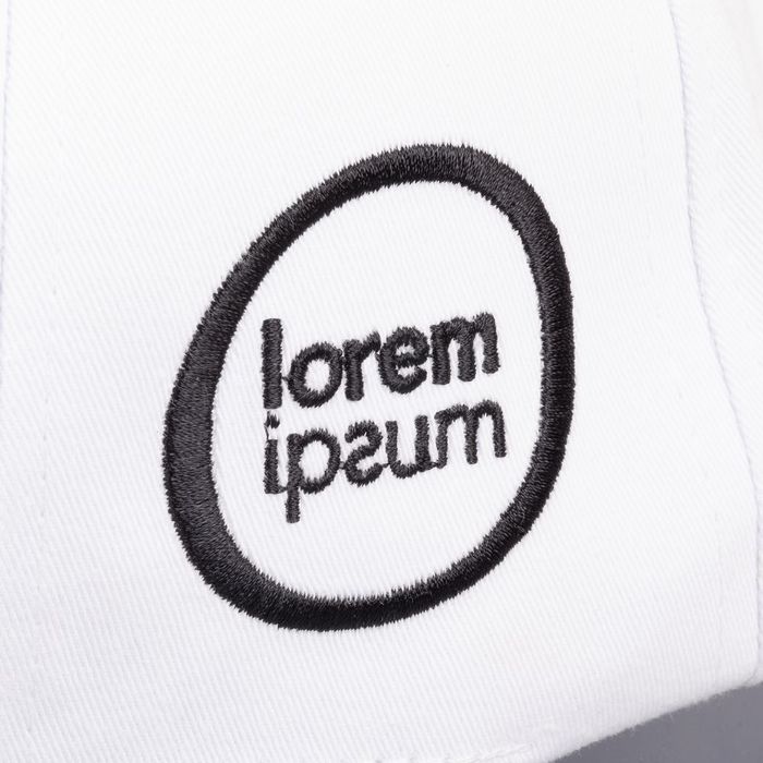 Бейсболка Canopy, белая с темно-синим кантом