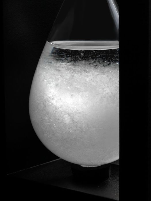 Штормгласс Elusive Mist, черный