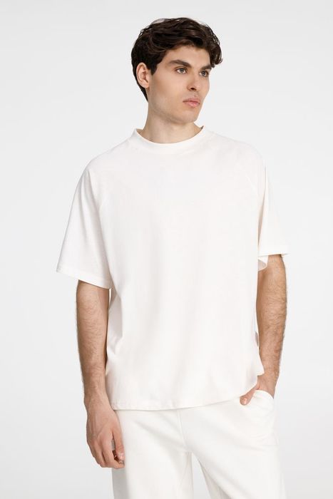 Футболка унисекс T2, молочно-белая